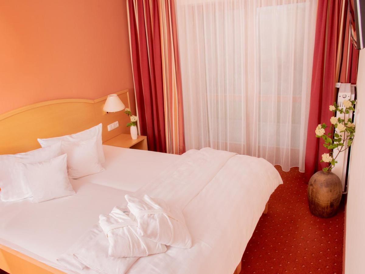 Thyrnau Anetseder Landhotel & Lofts מראה חיצוני תמונה